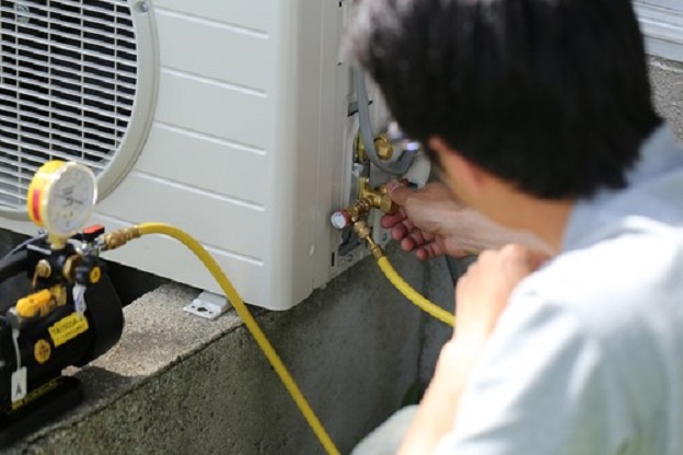  buộc người dùng phải nạp thêm gas lạnh để tăng hiệu suất máy lạnh